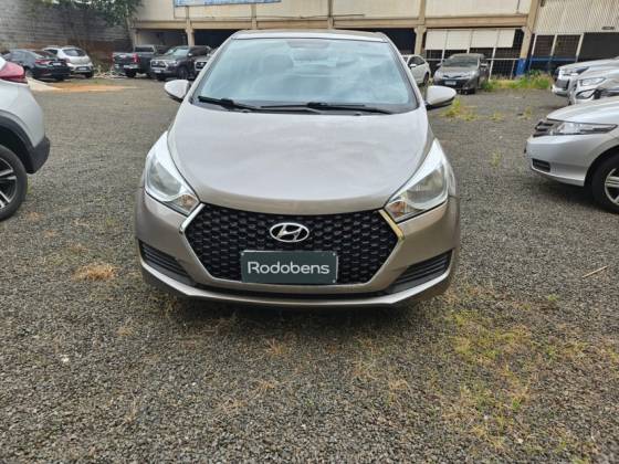 HYUNDAI HB20S 1.6 COMFORT PLUS 16V FLEX 4P AUTOMÁTICO